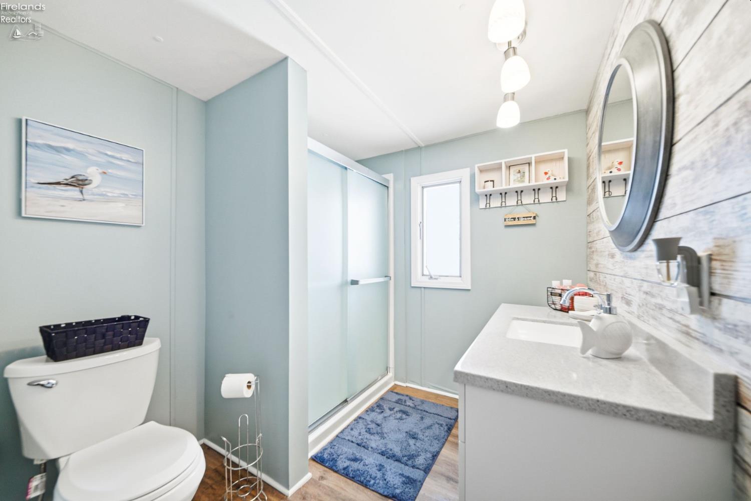 3800 W Lakeshore Drive