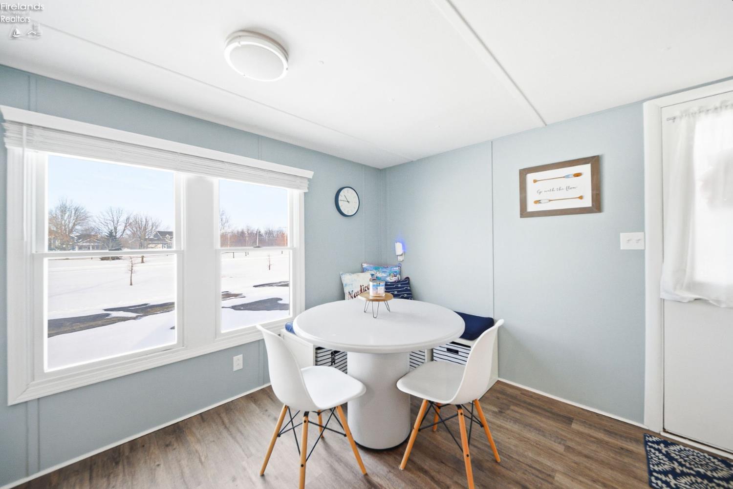 3800 W Lakeshore Drive