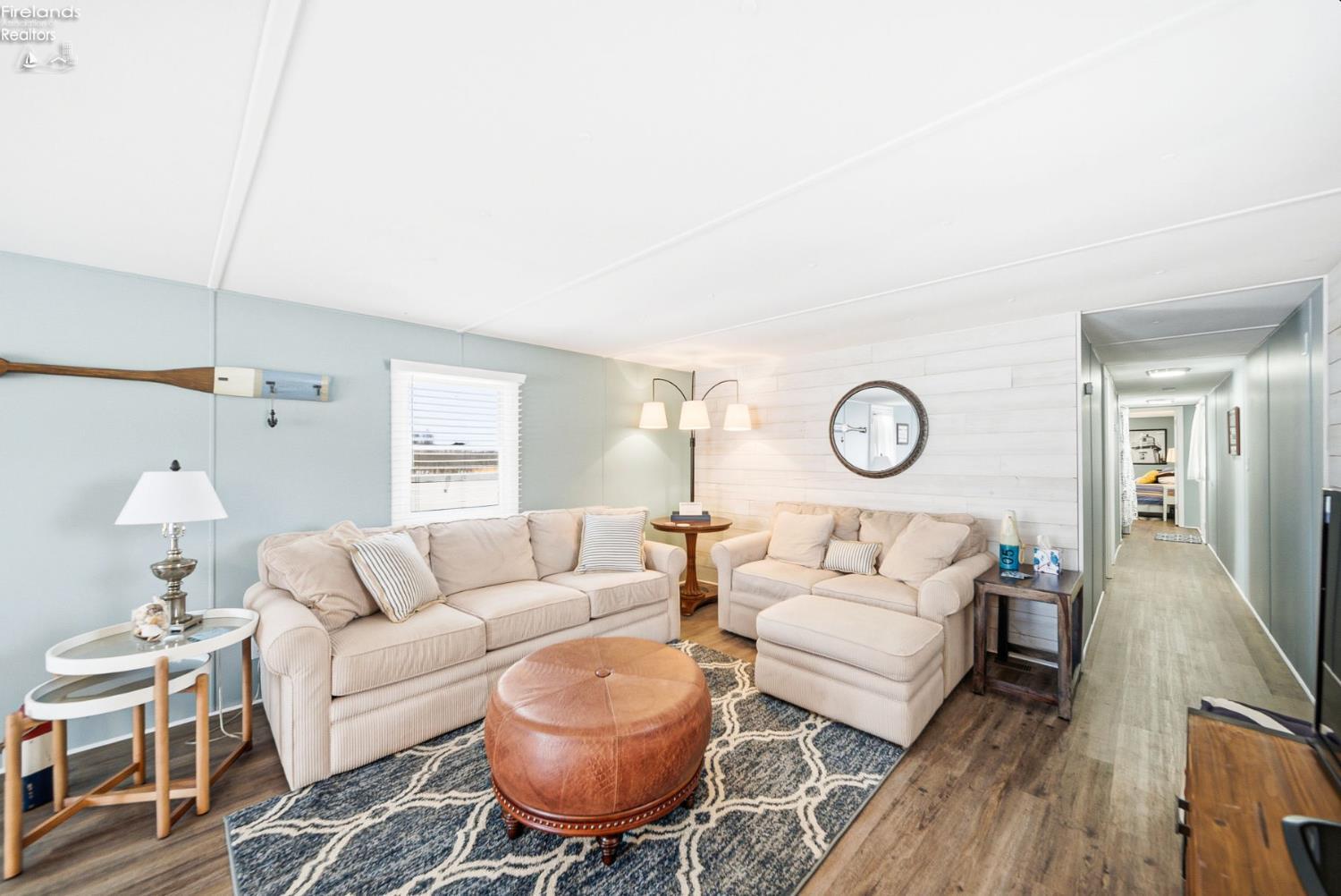 3800 W Lakeshore Drive