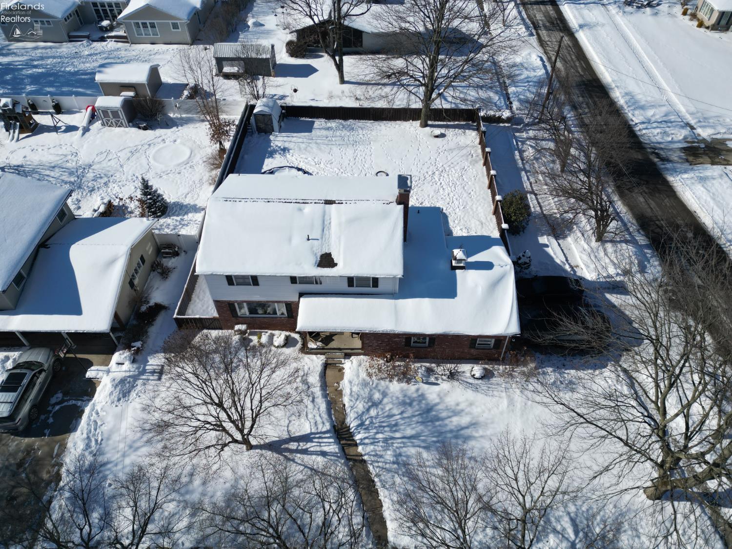 4 Oakfield Avenue