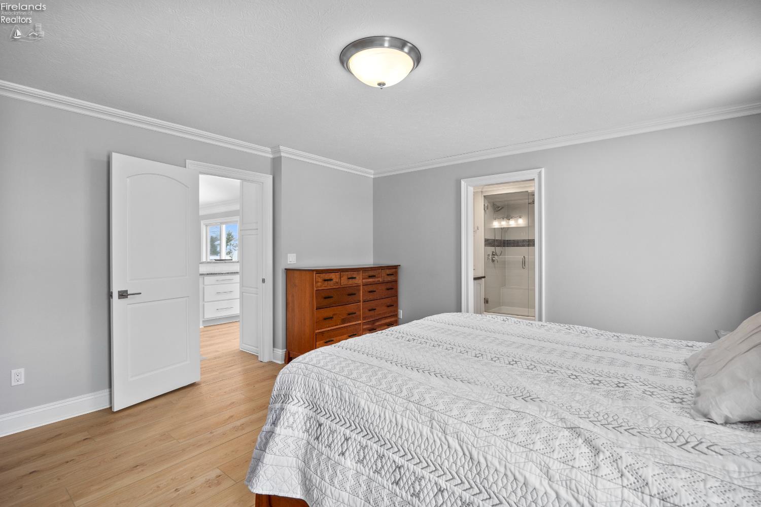 4128 Berkley Rd