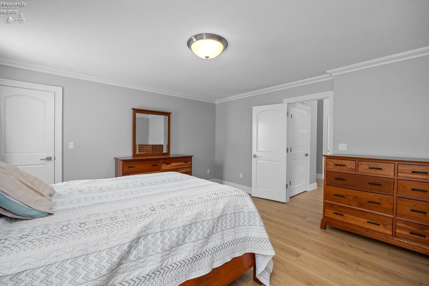 4128 Berkley Rd