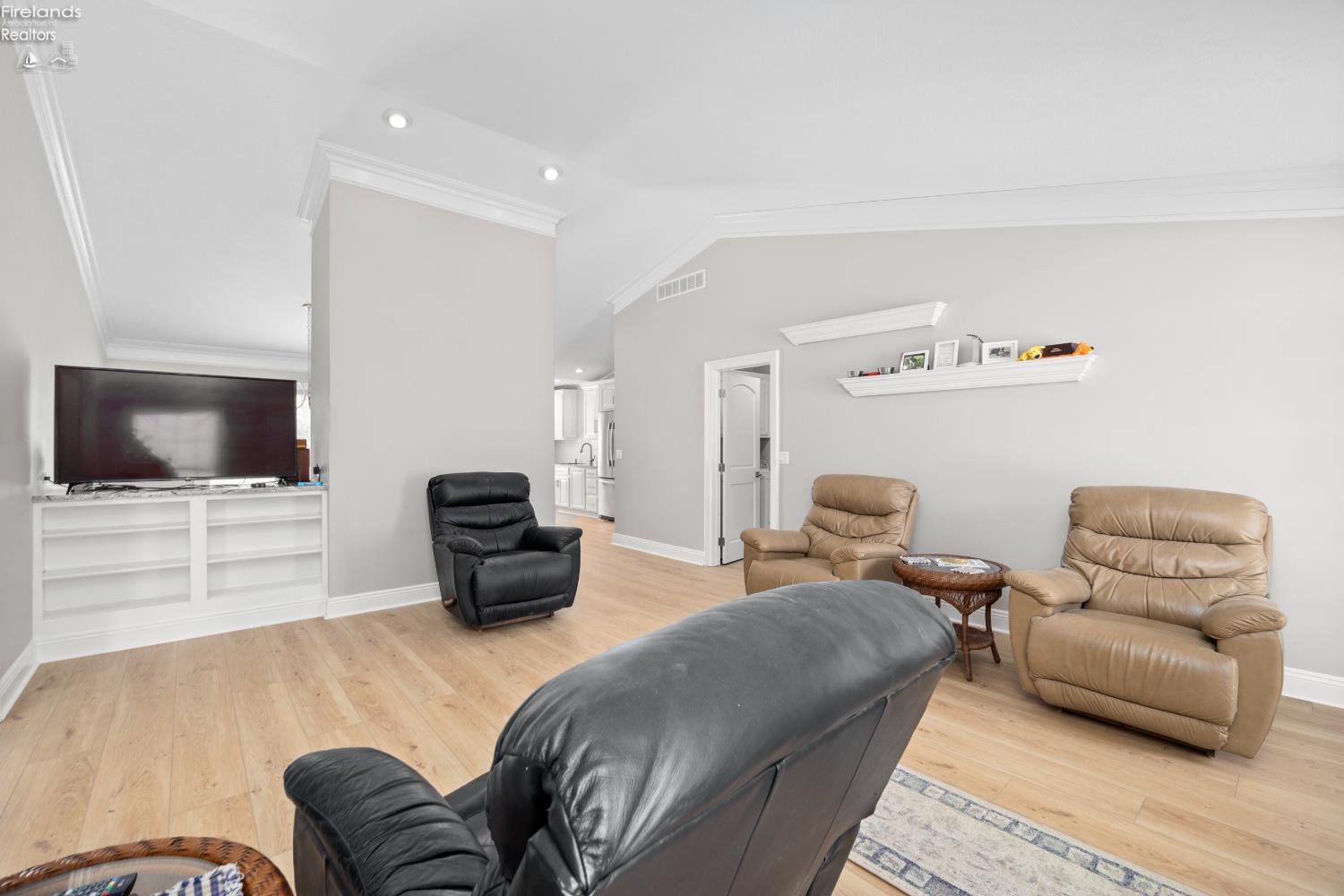 4128 Berkley Rd
