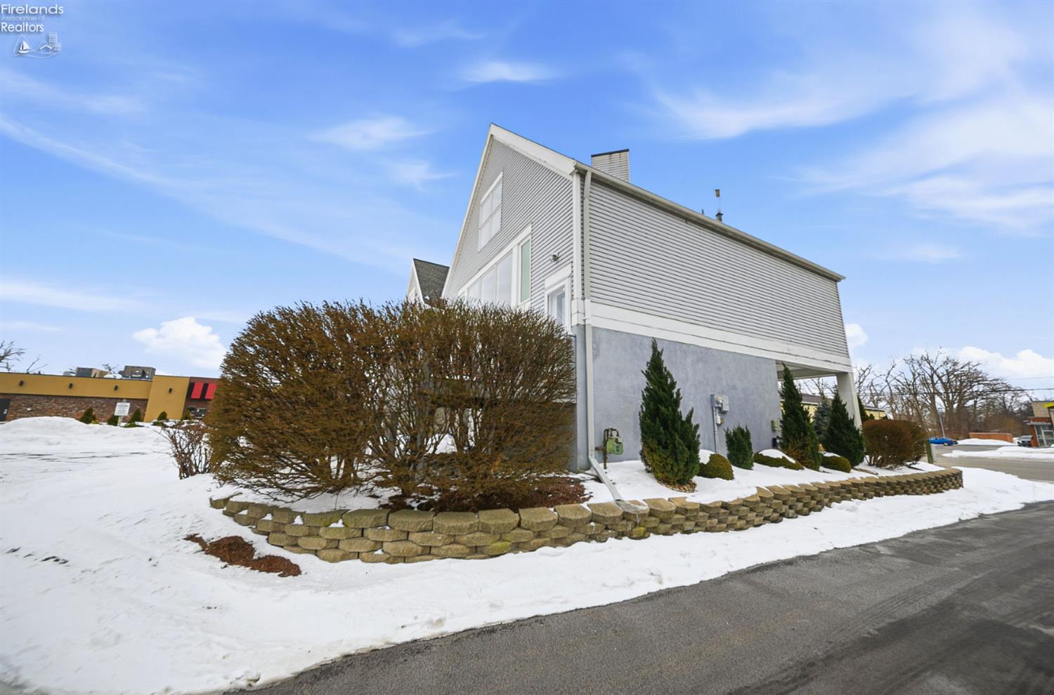 1630 Waters Edge Drive