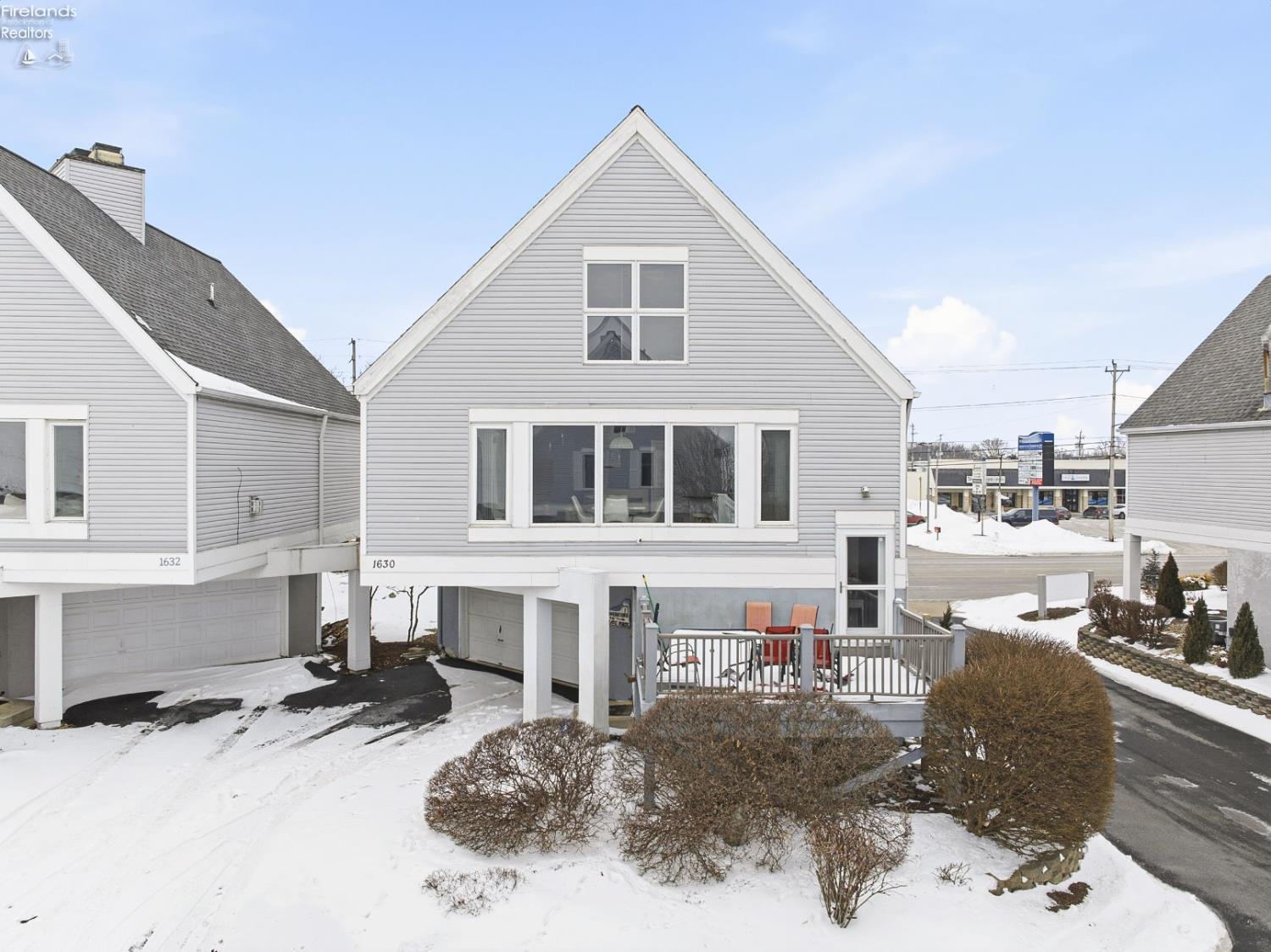 1630 Waters Edge Drive