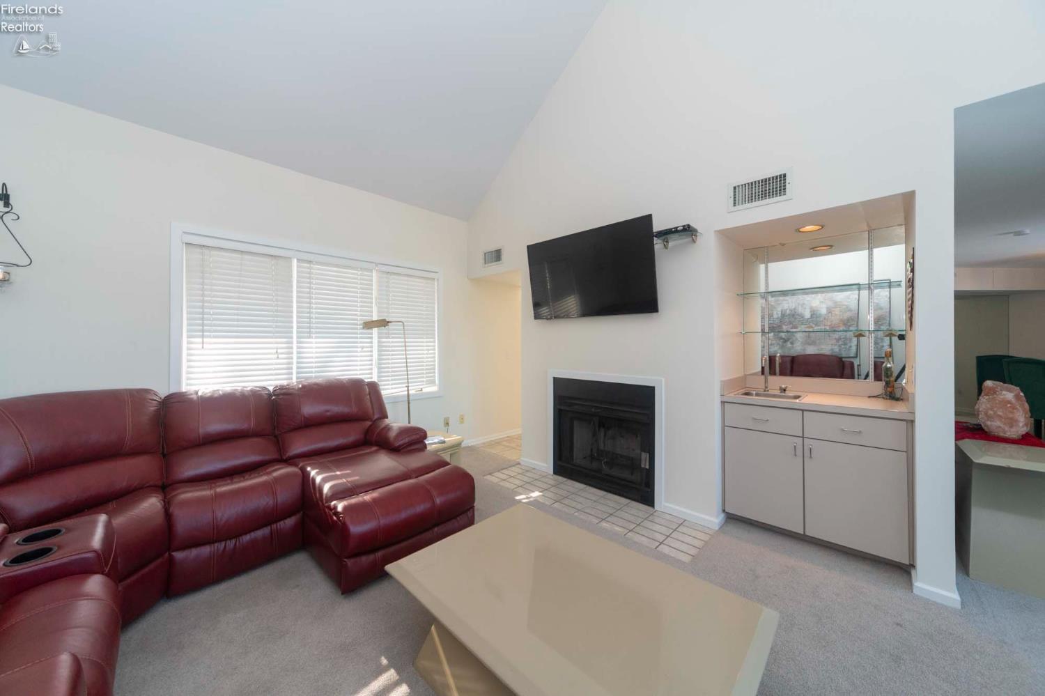 81 Marina Point Drive