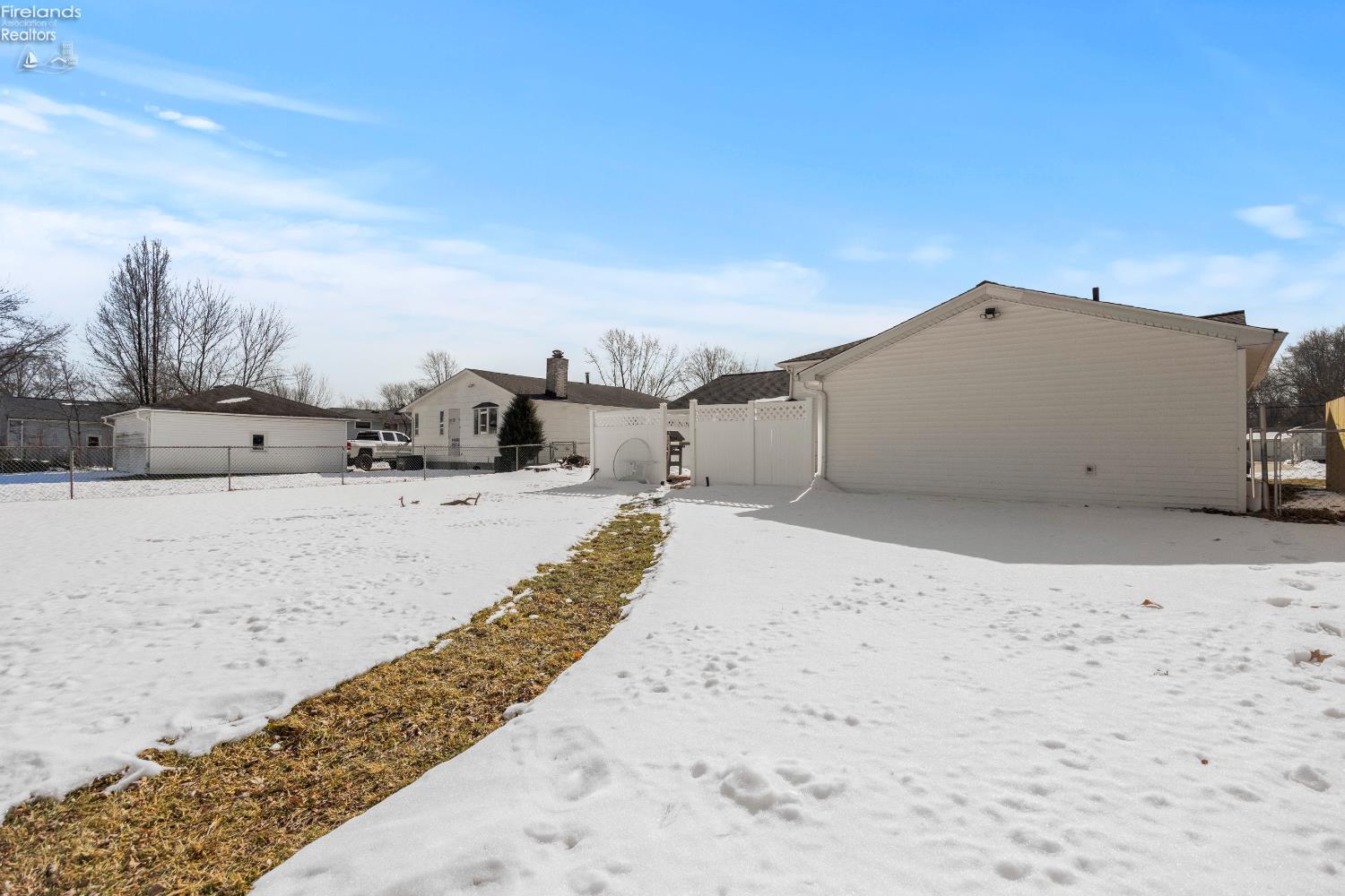 757 W Martin Ave.