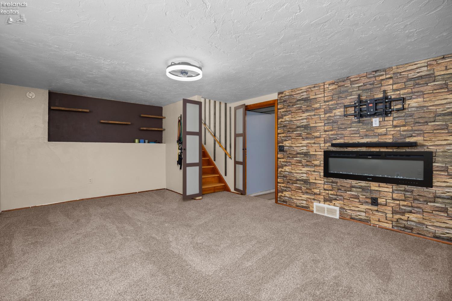 757 W Martin Ave.