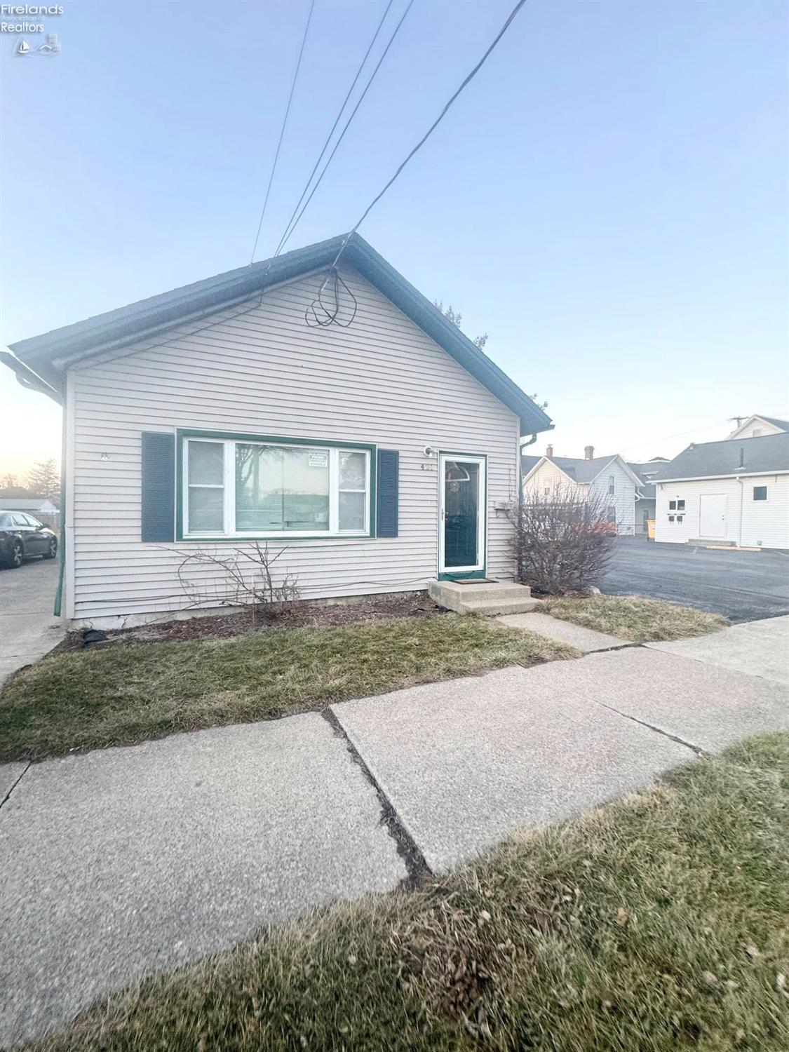 421 Scott Street