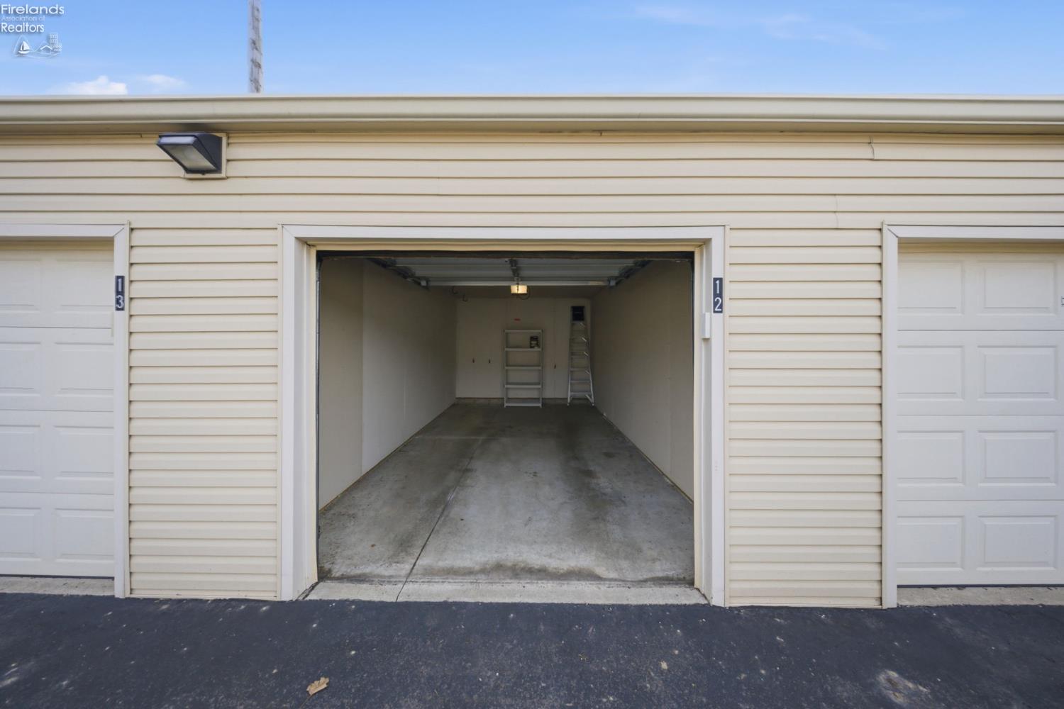 401 W Shoreline Drive 267