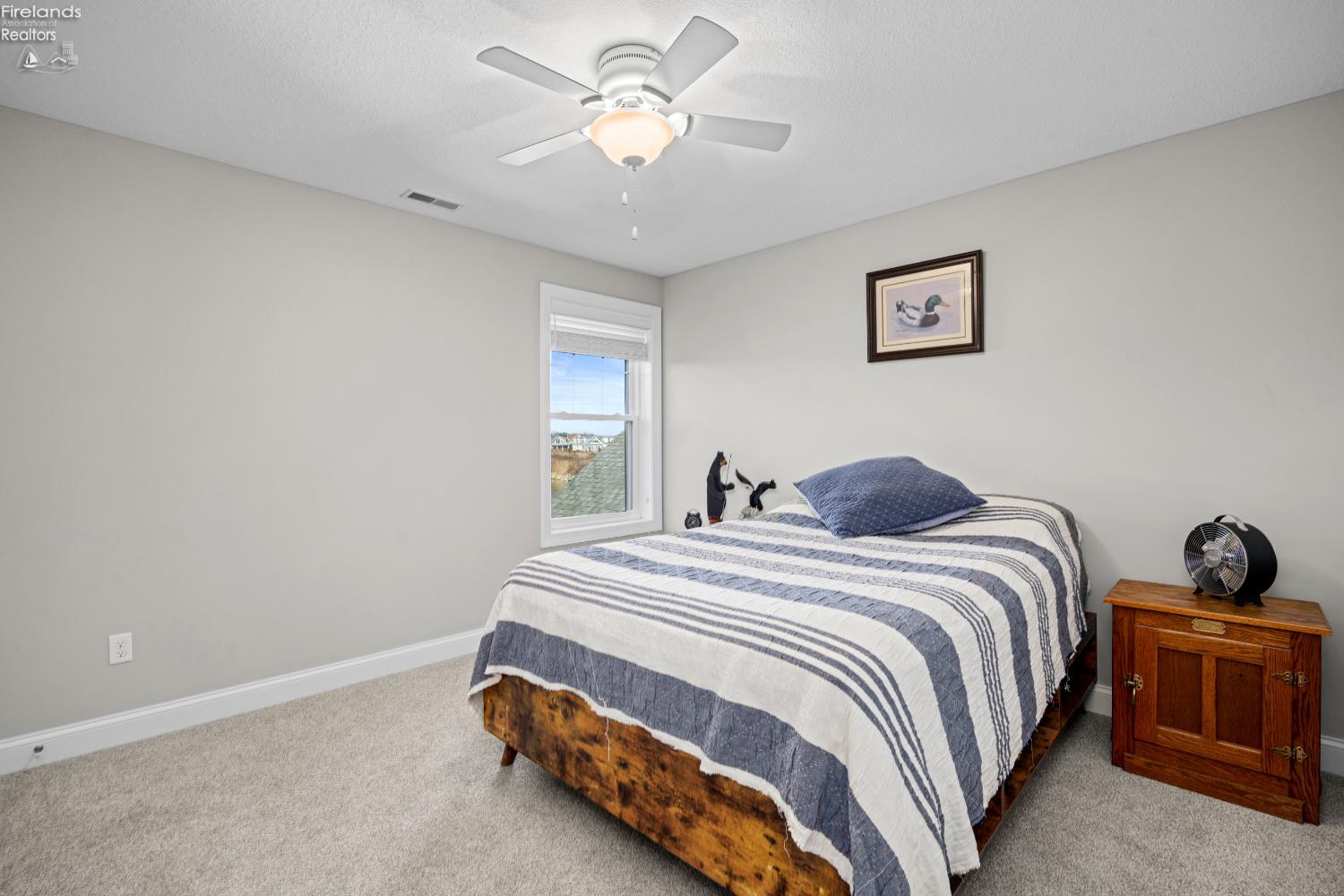 5268 E Redbud Drive