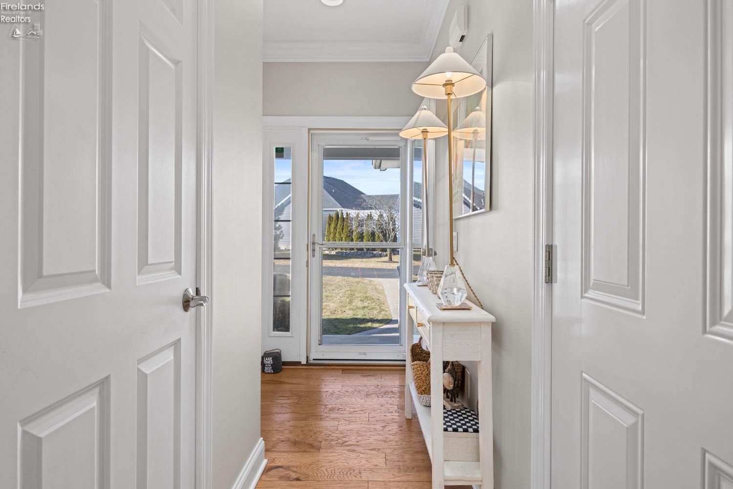5268 E Redbud Drive