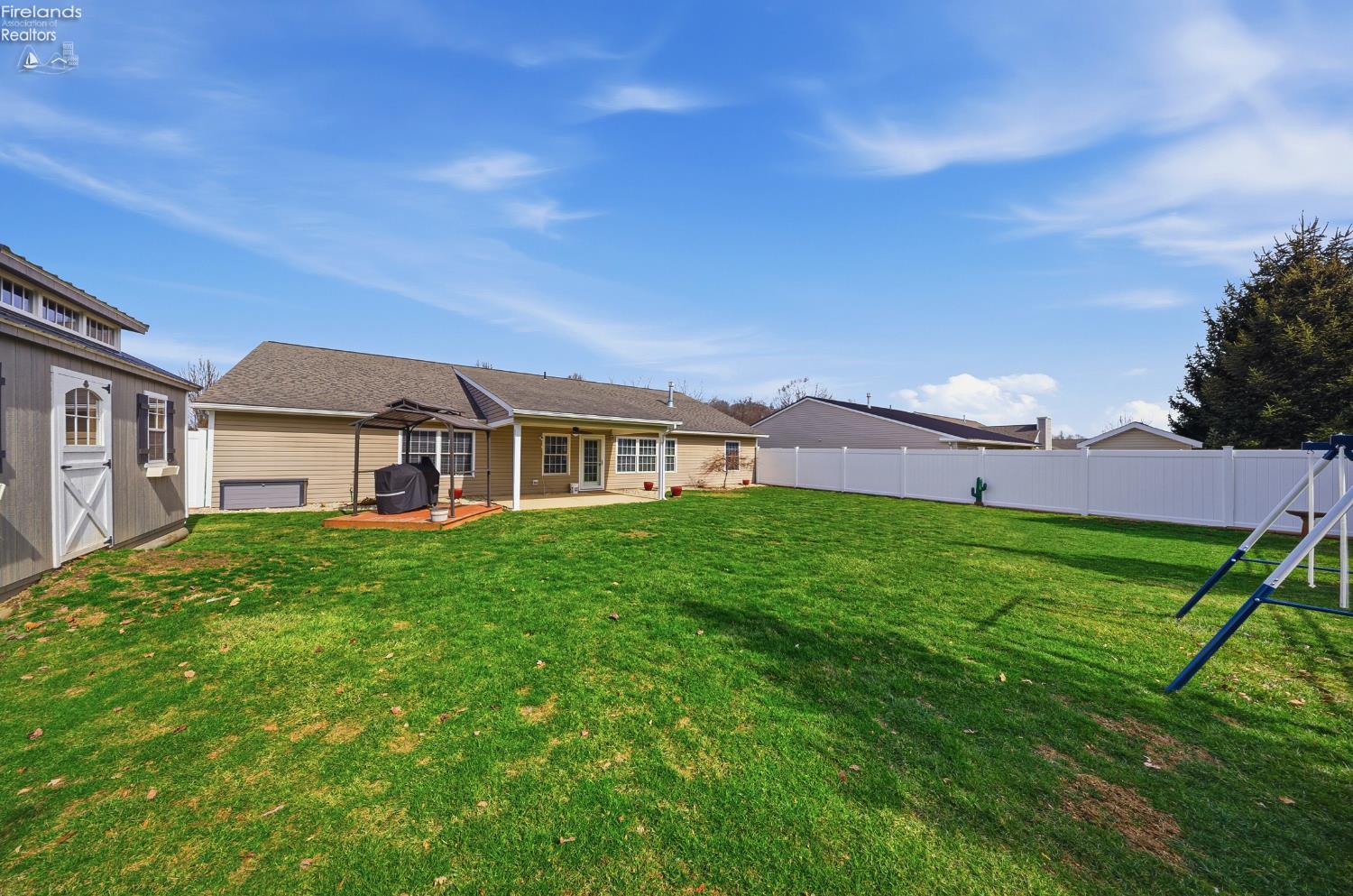 28 Amber Way