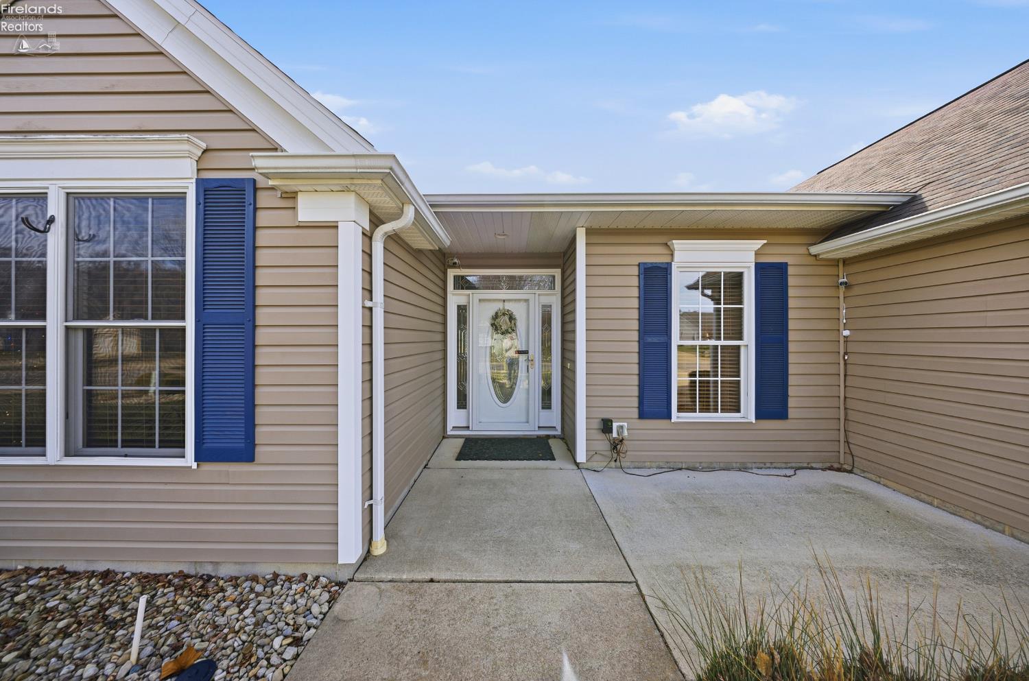 28 Amber Way