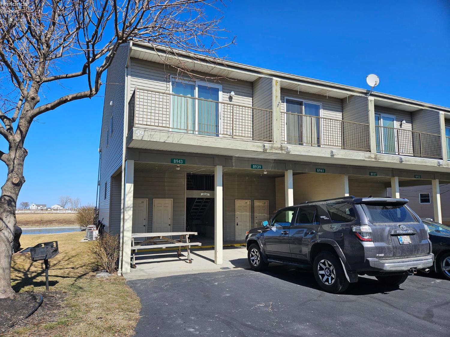 8939 W Canada Goose Court