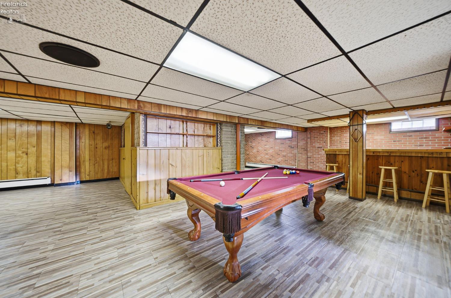 1073 Rosealee Ave.
