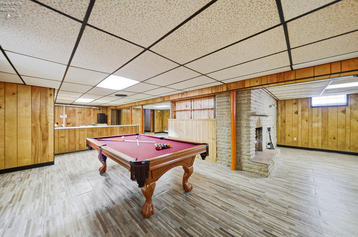 1073 Rosealee Ave.