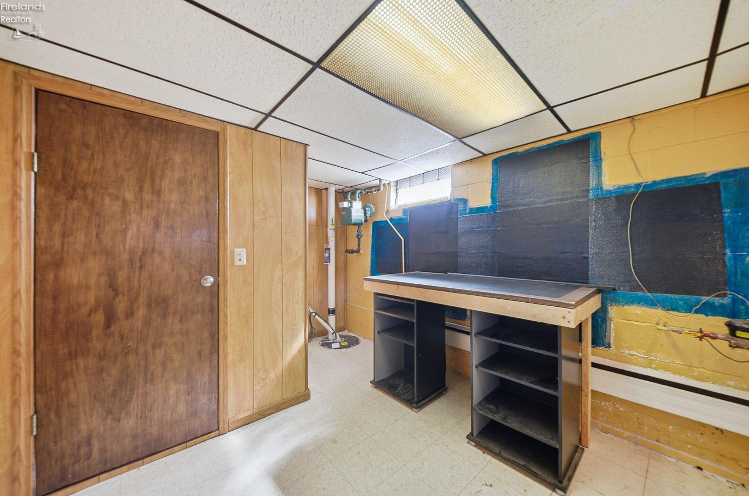 1073 Rosealee Ave.