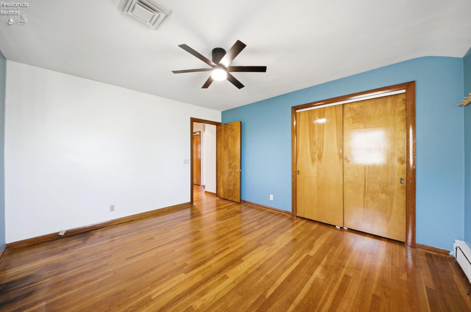 1073 Rosealee Ave.