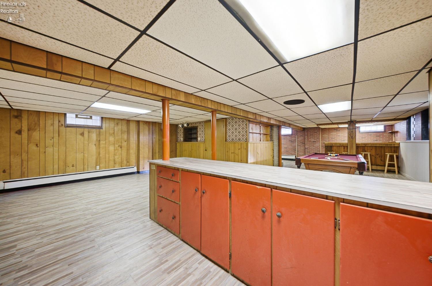 1073 Rosealee Ave.