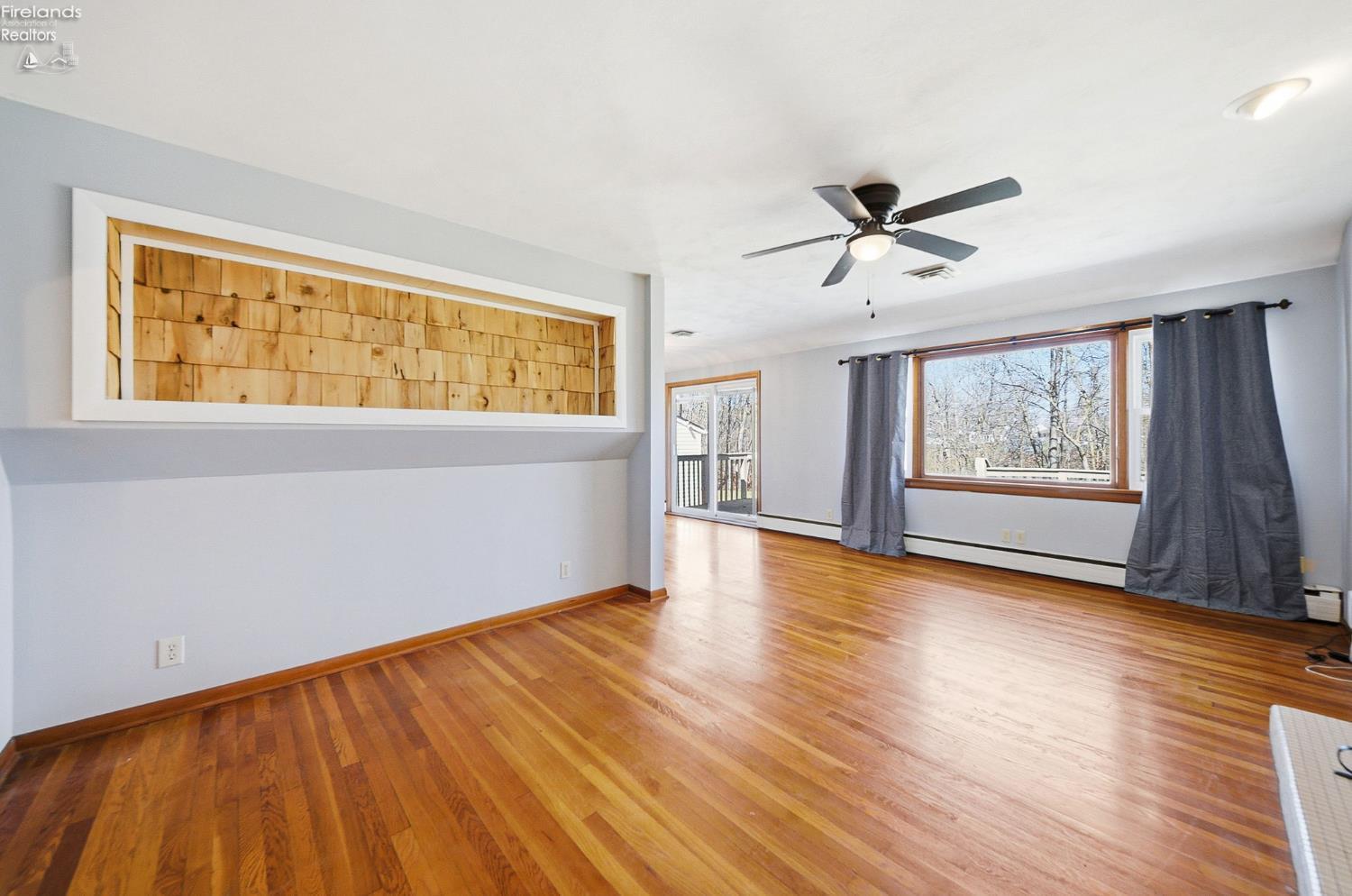 1073 Rosealee Ave.