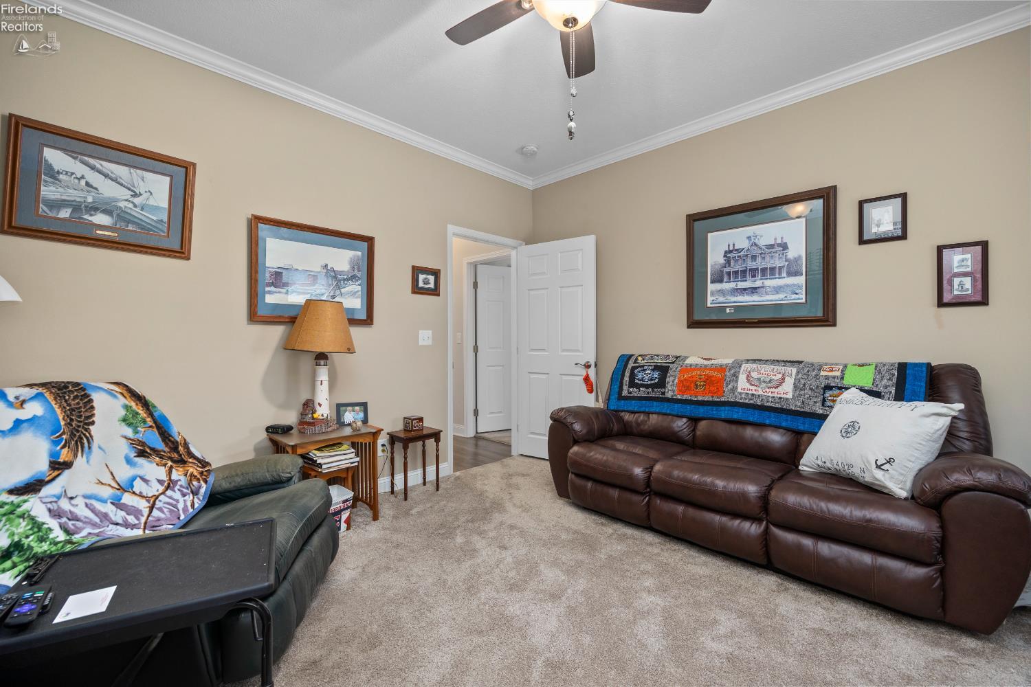 329 Lighthouse Oval