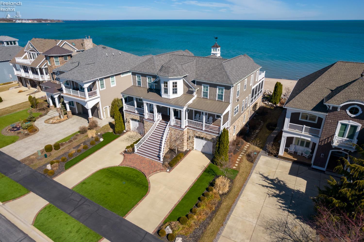497 Bay Point Boulevard