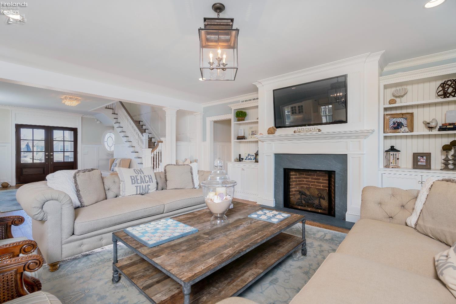 497 Bay Point Boulevard