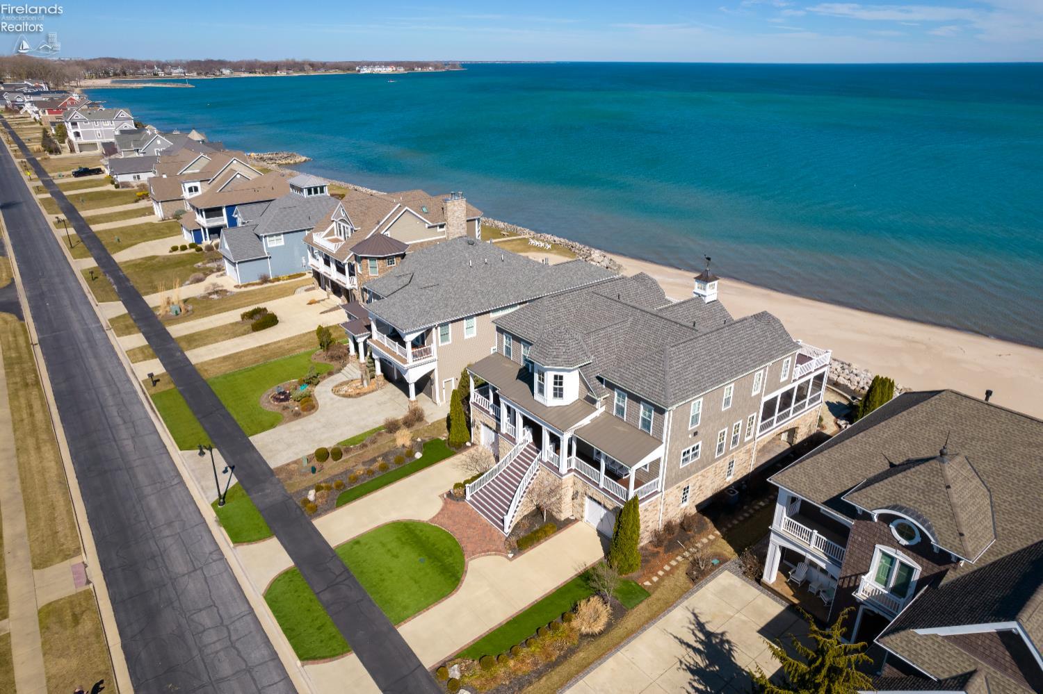497 Bay Point Boulevard