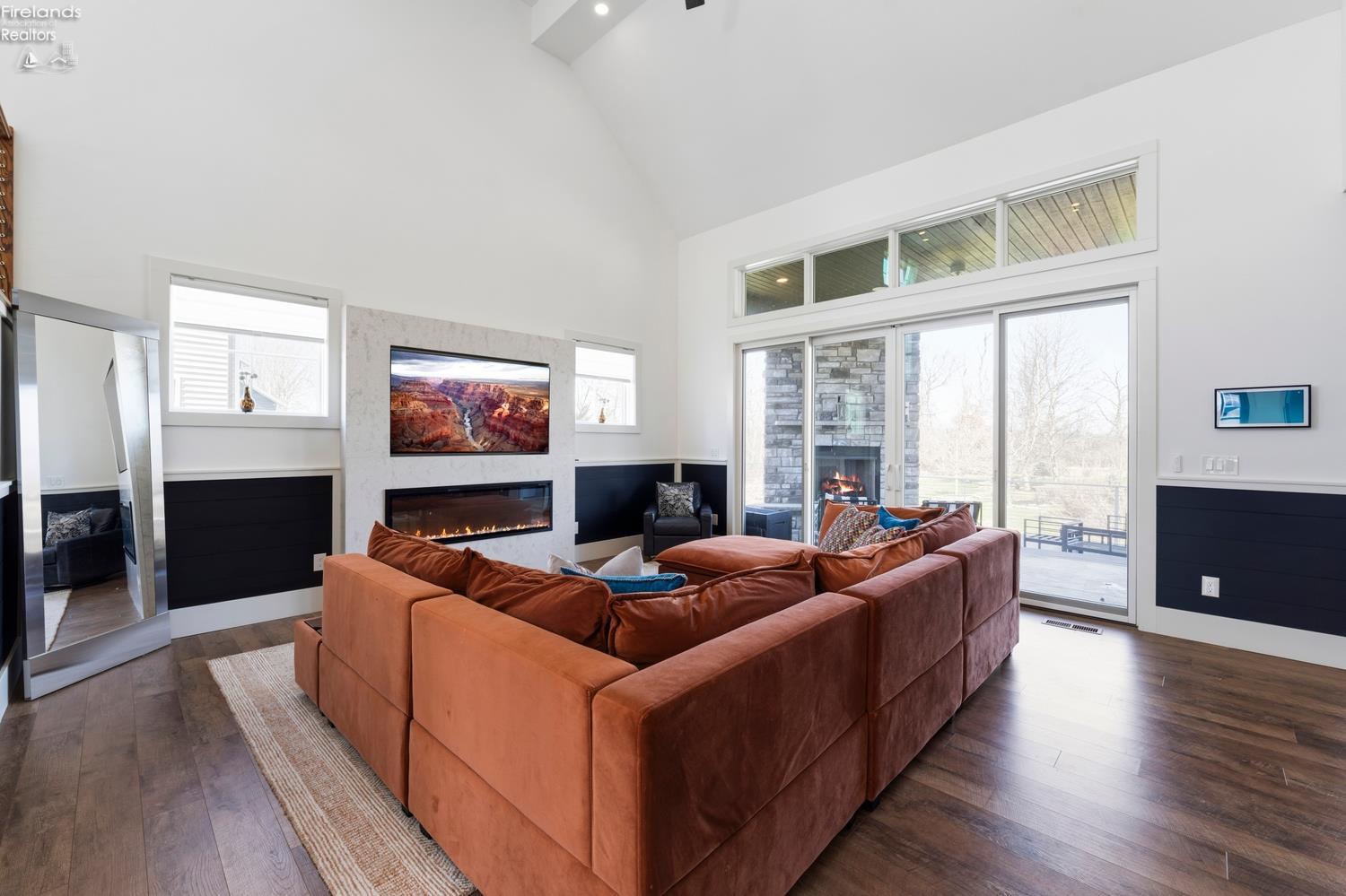 5031 E Blue Teal Drive