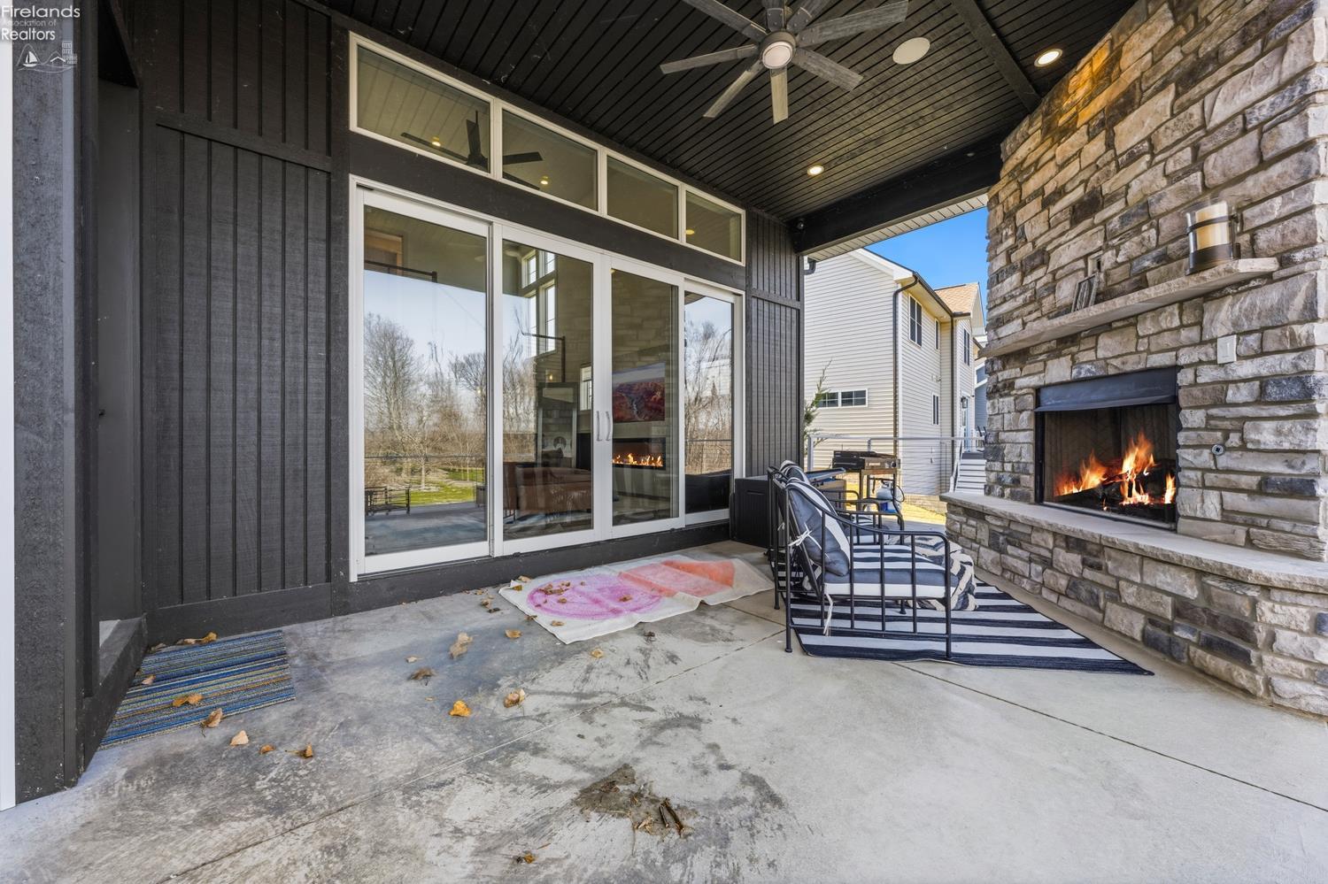 5031 E Blue Teal Drive