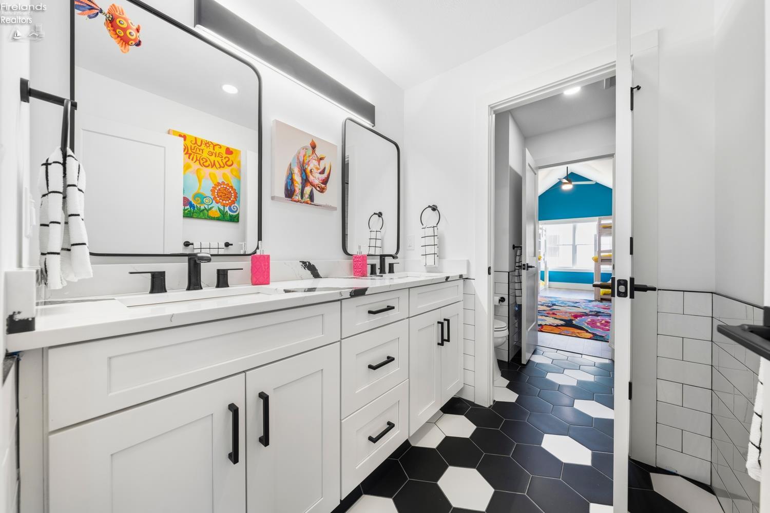 5031 E Blue Teal Drive