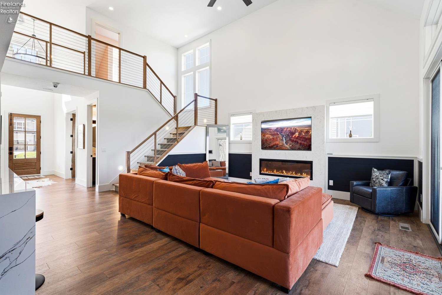 5031 E Blue Teal Drive