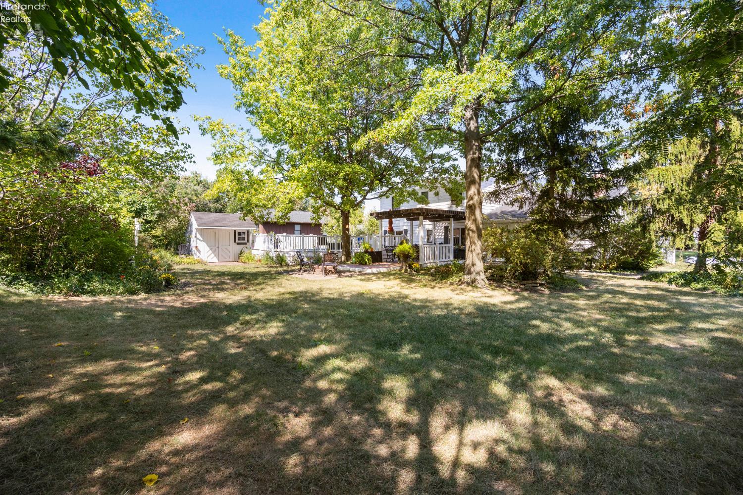 2630 Robinhood Dr.