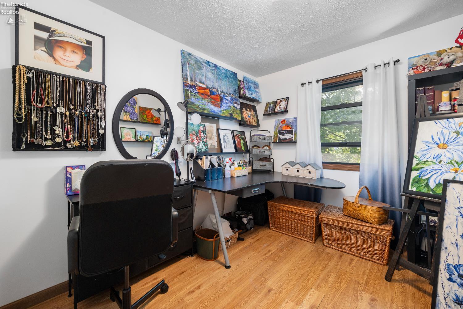 2630 Robinhood Dr.