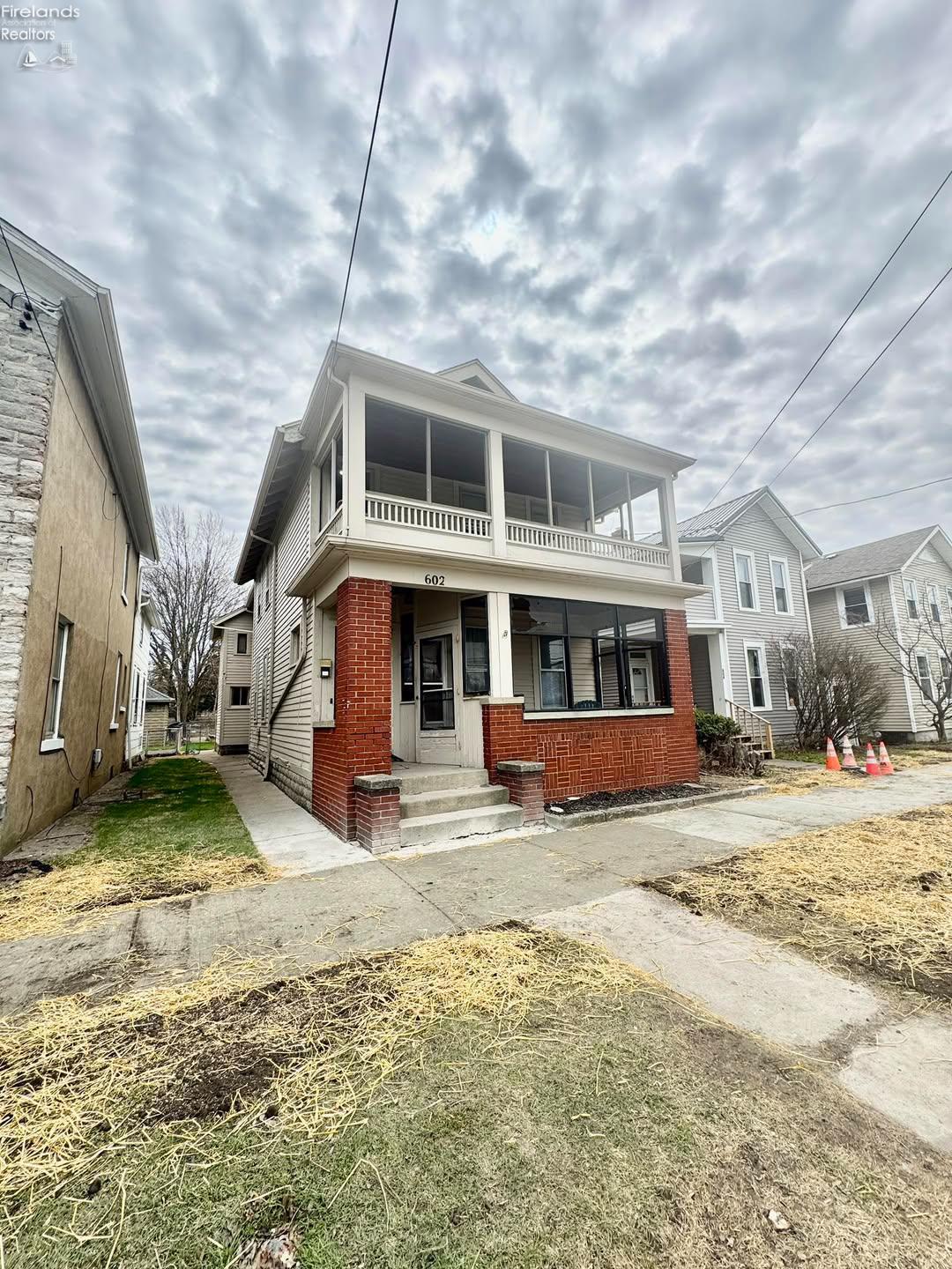602 W Monroe Street