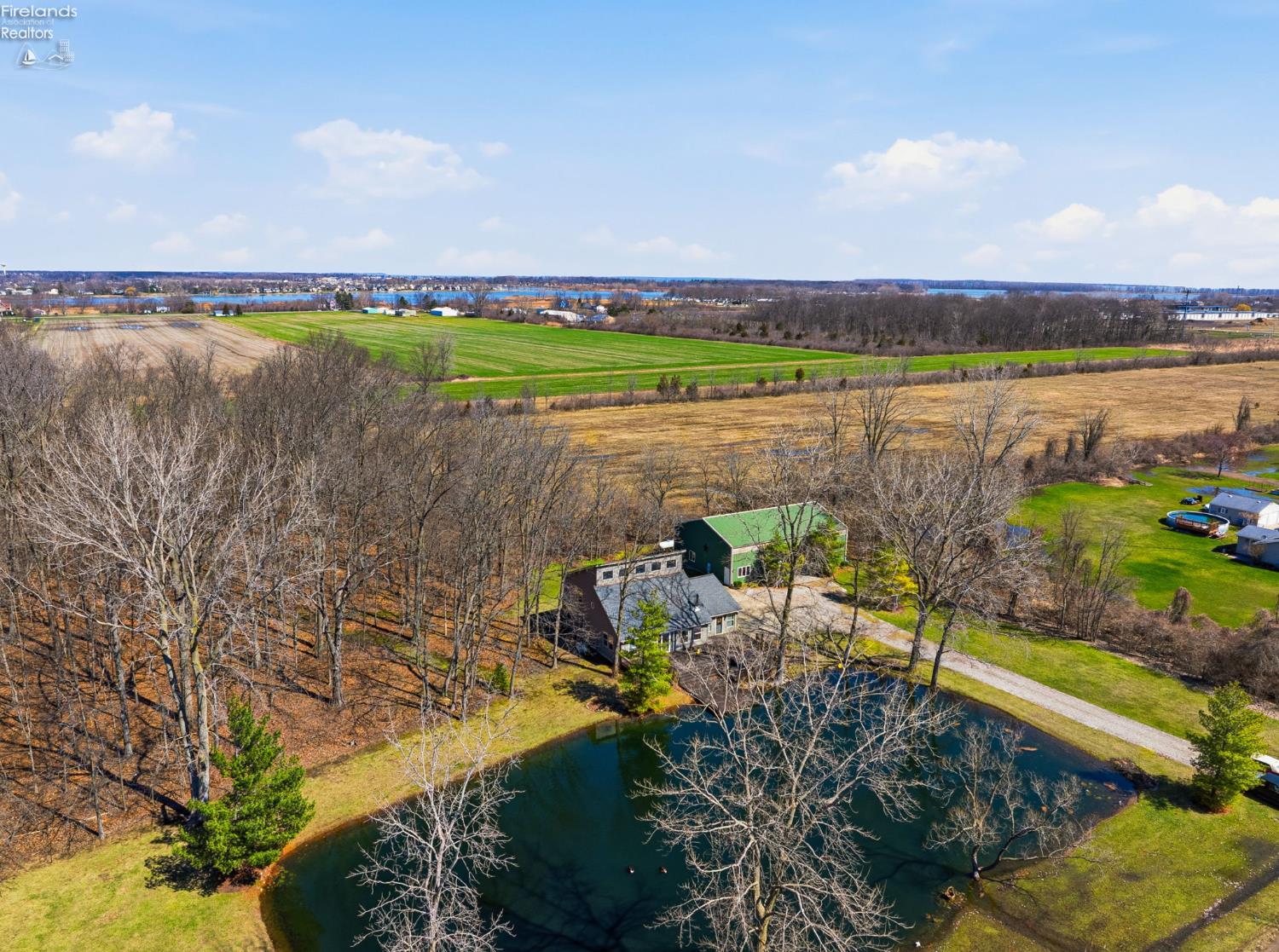 4955 E Wohlers Avenue