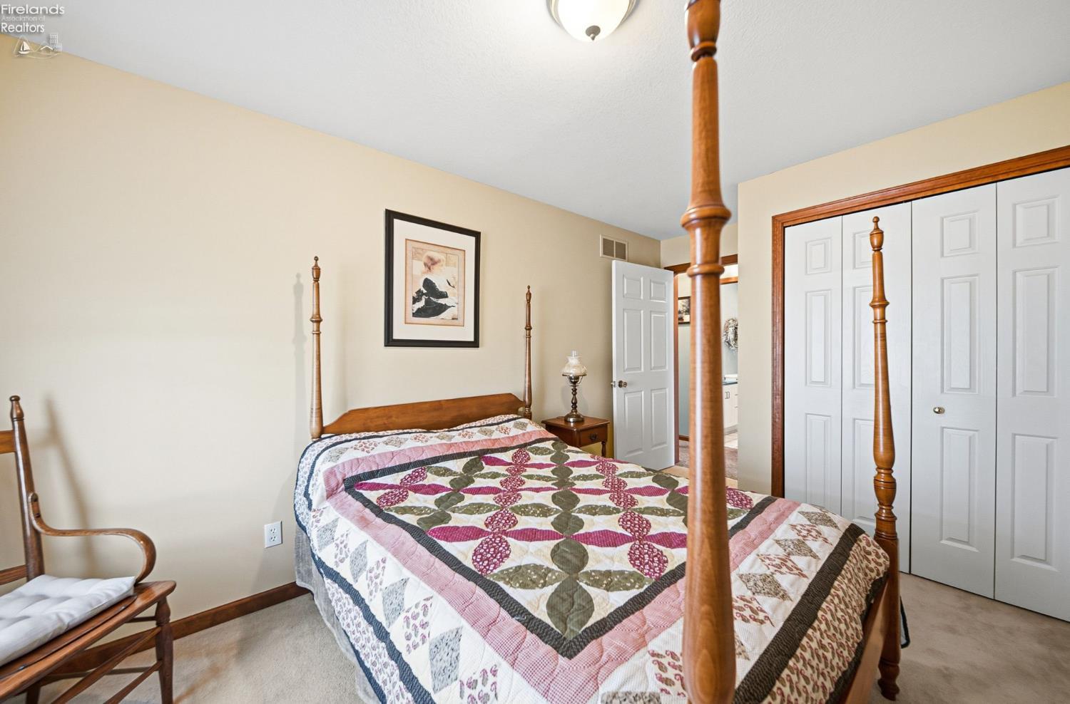 4955 E Wohlers Avenue