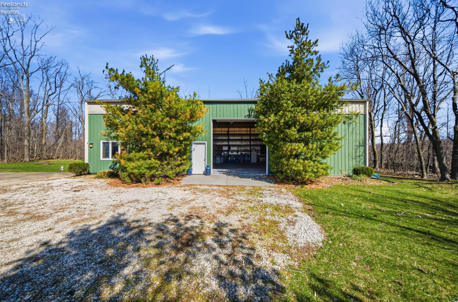 4955 E Wohlers Avenue