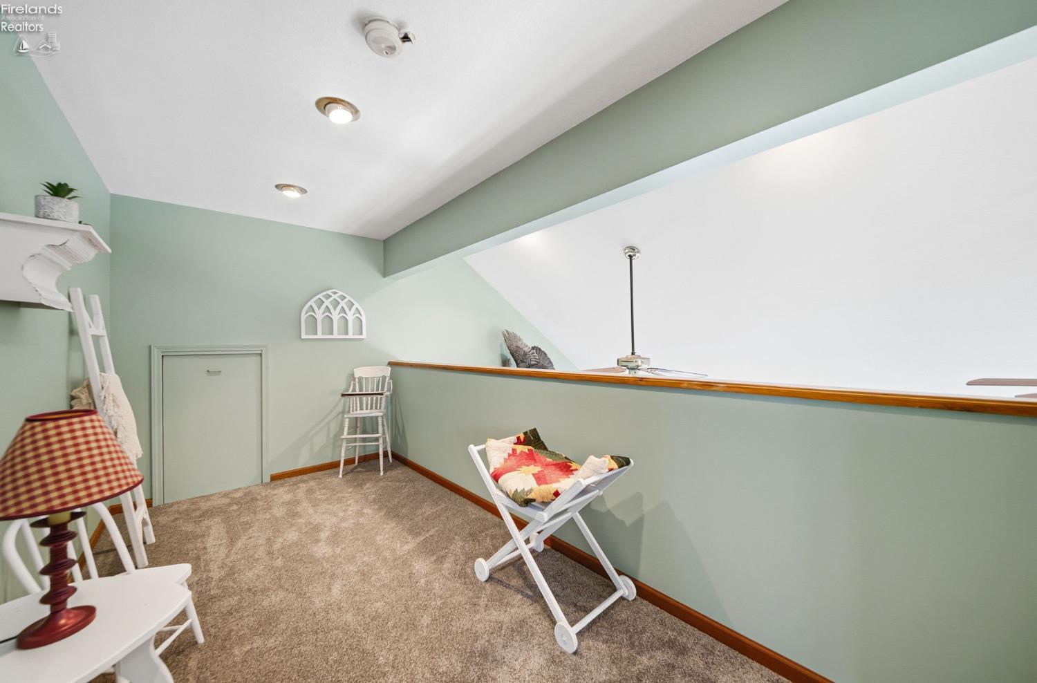 4955 E Wohlers Avenue