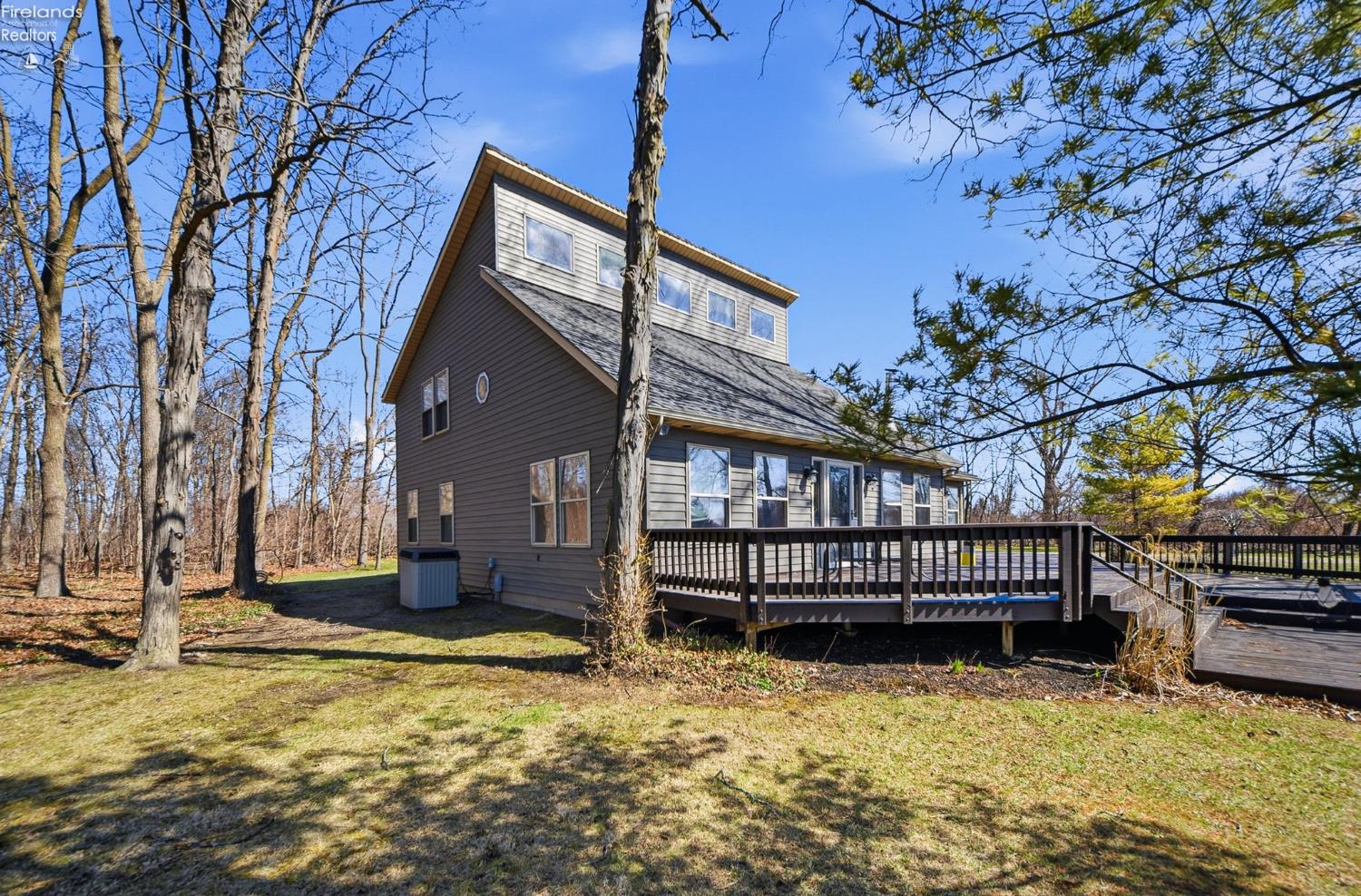 4955 E Wohlers Avenue