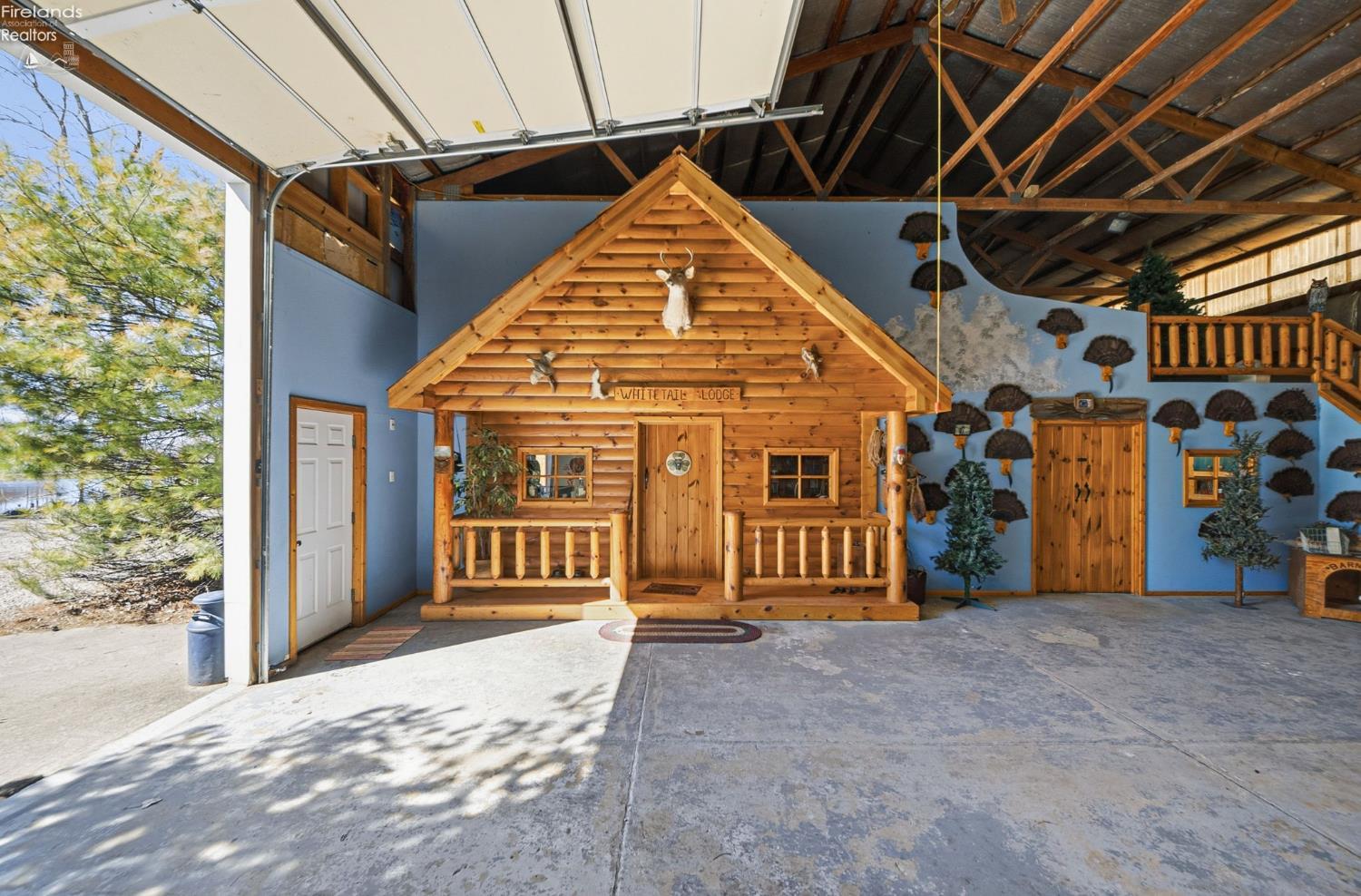 4955 E Wohlers Avenue