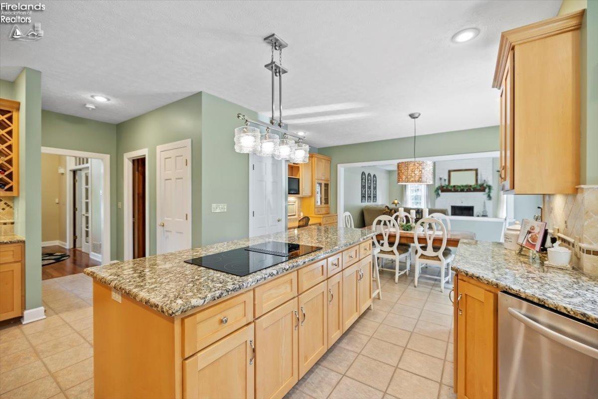 2440 Wyandot Rd.
