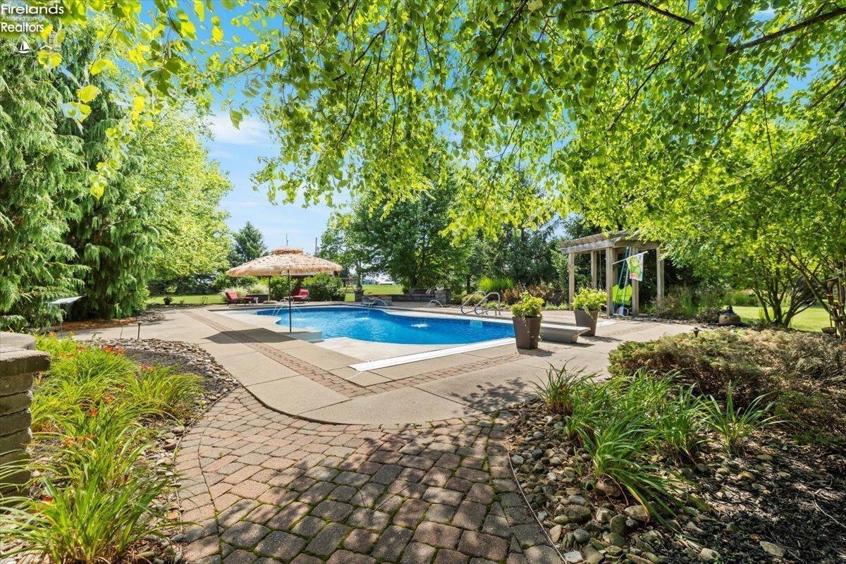 2440 Wyandot Rd.