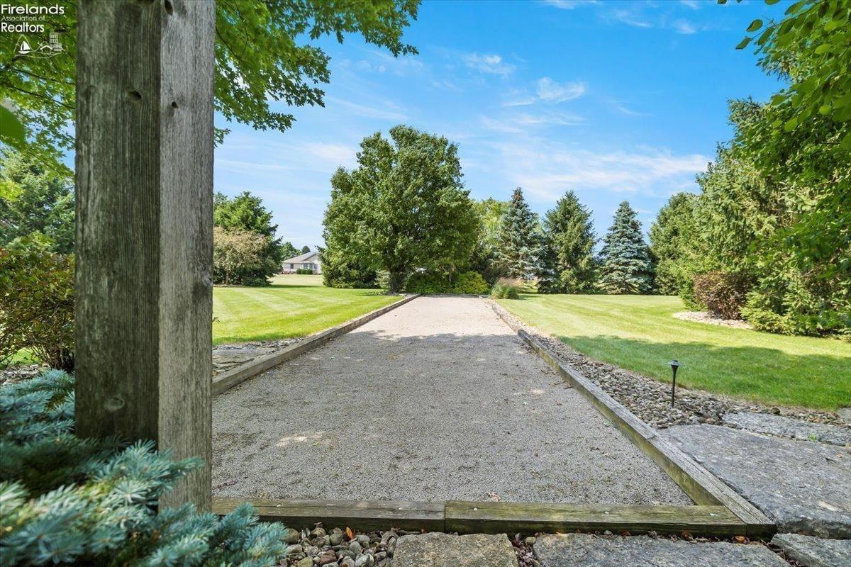 2440 Wyandot Rd.