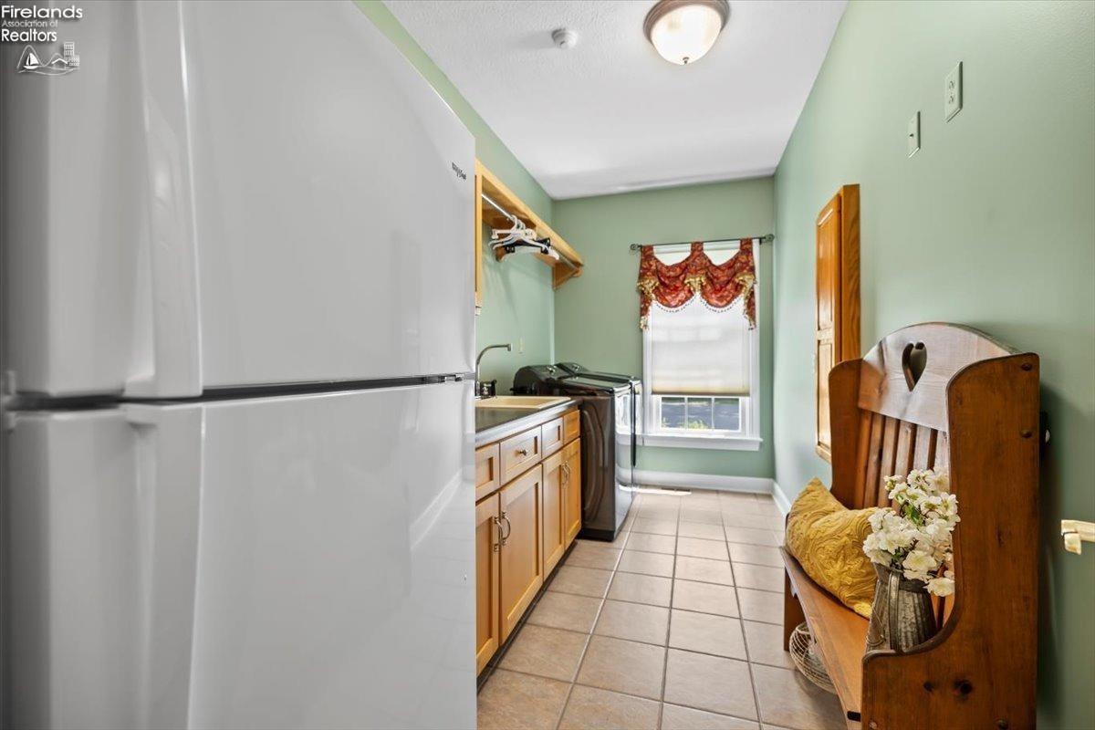2440 Wyandot Rd.