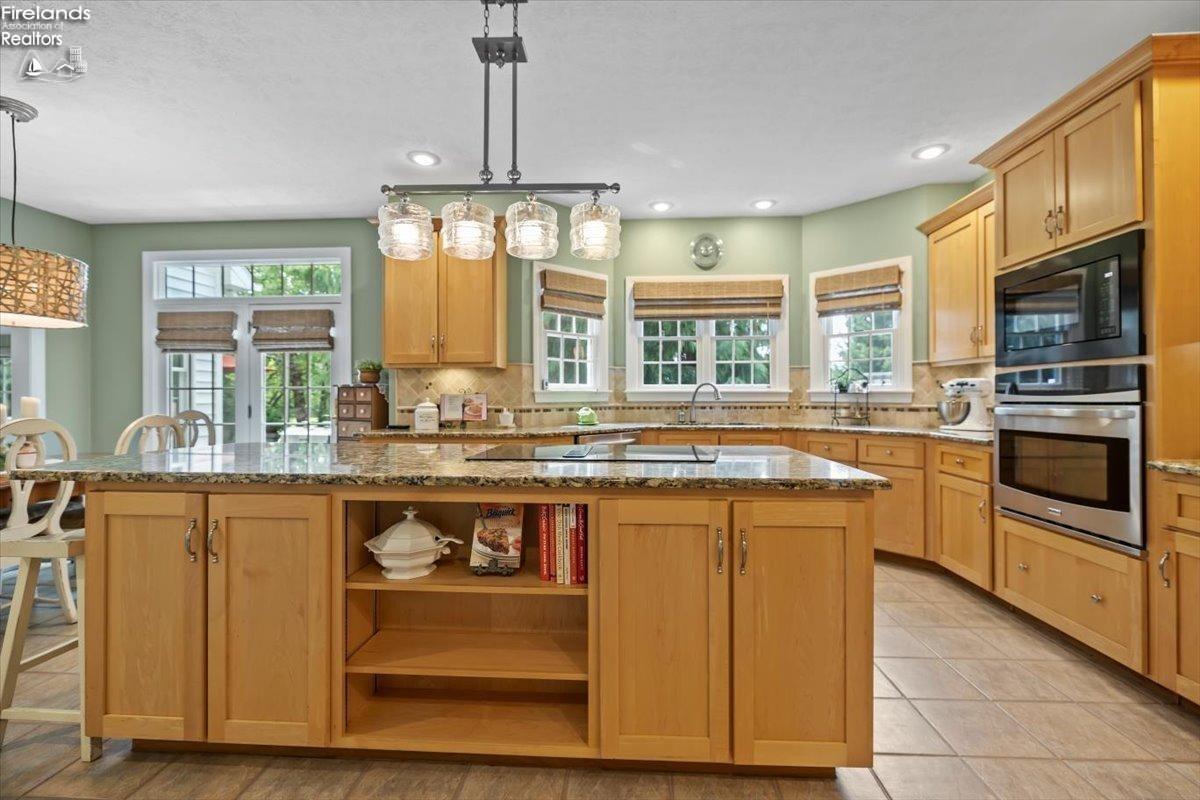 2440 Wyandot Rd.