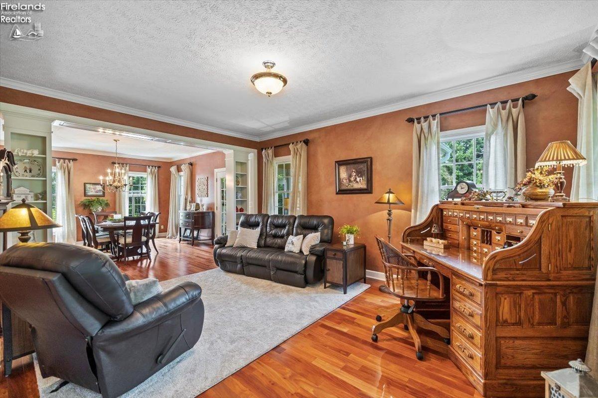 2440 Wyandot Rd.