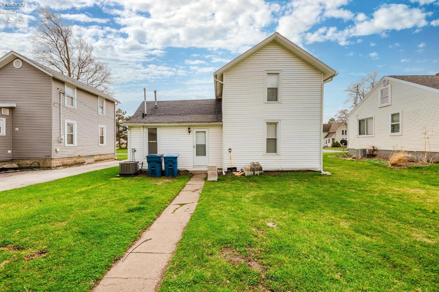 421 E 4th