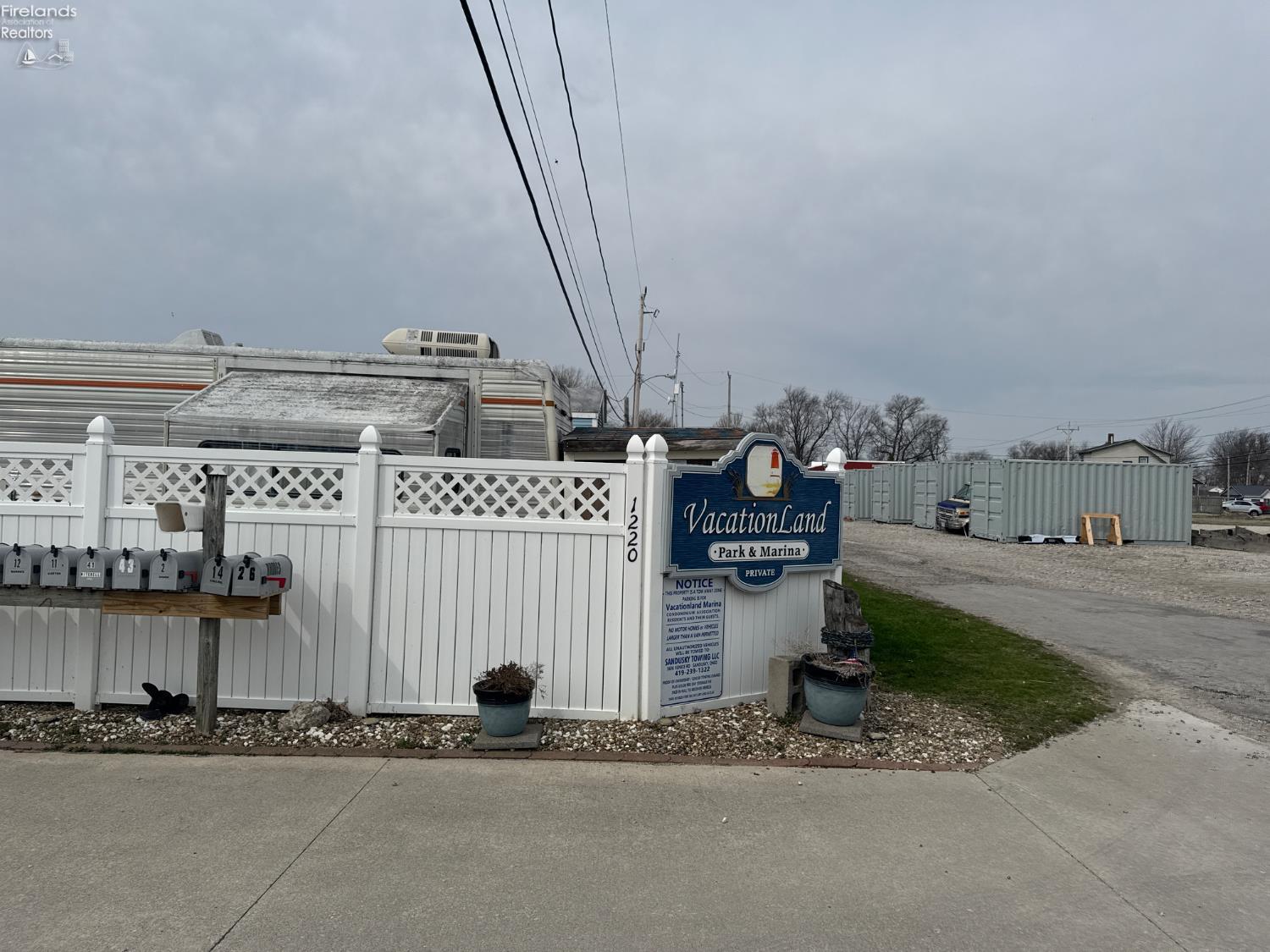 1220 W Richey Road 60